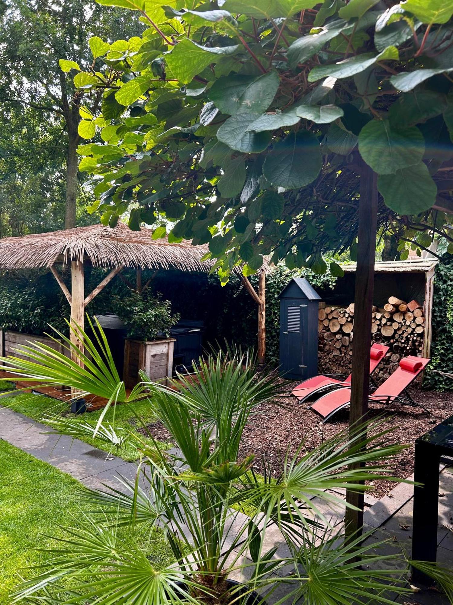 Casa Aan De Plas, B&B Met Sauna En Hottub Of Jacuzzi Nieuwkoop Exterior photo